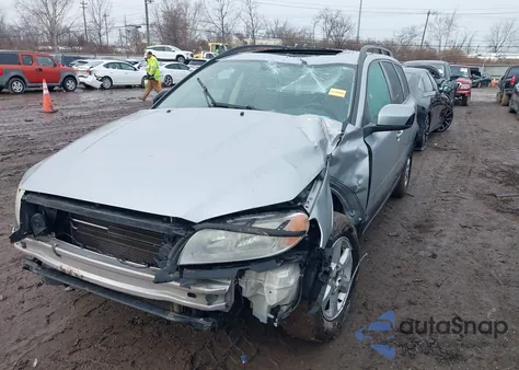 2008 Volvo Xc70 3.2 z USA, uszkodzony, nr VIN YV4BZ982981032425